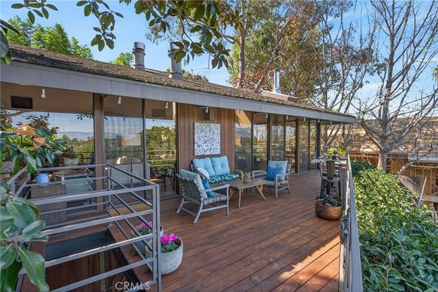 2023 Arroyo Drive, Riverside, CA 92506