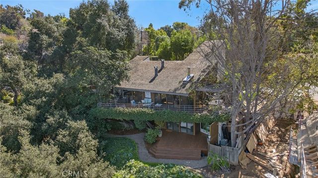 2023 Arroyo Drive, Riverside, CA 92506