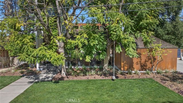 2023 Arroyo Drive, Riverside, CA 92506