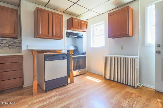 900 19th Street, Watervliet, NY 12189