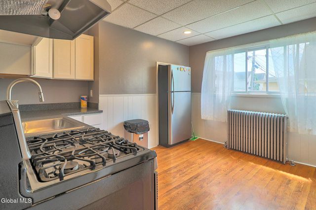 900 19th Street, Watervliet, NY 12189