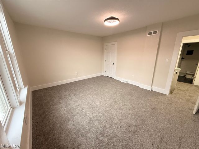 1518 Madison Avenue, Toronto, OH 43964