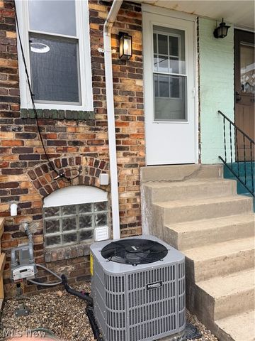 1518 Madison Avenue, Toronto, OH 43964