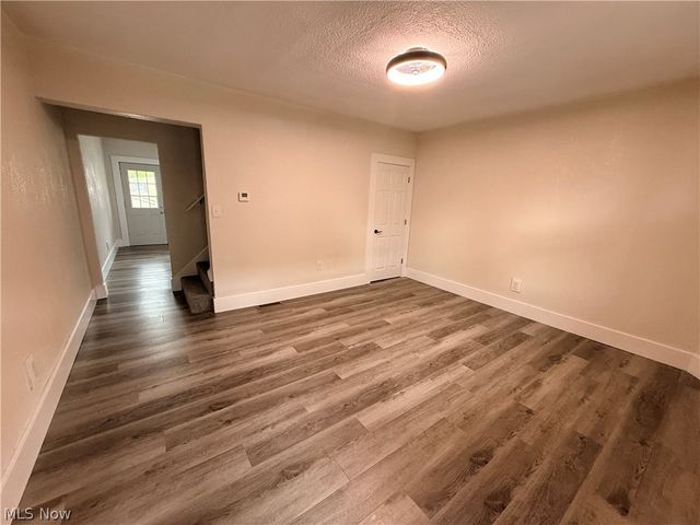 1518 Madison Avenue, Toronto, OH 43964