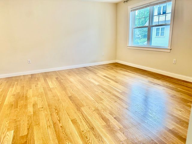 299 Cabot Street 299, Newton, MA 02460