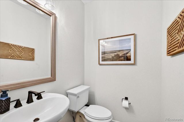 7115 S Yantley Way, Aurora, CO 80016