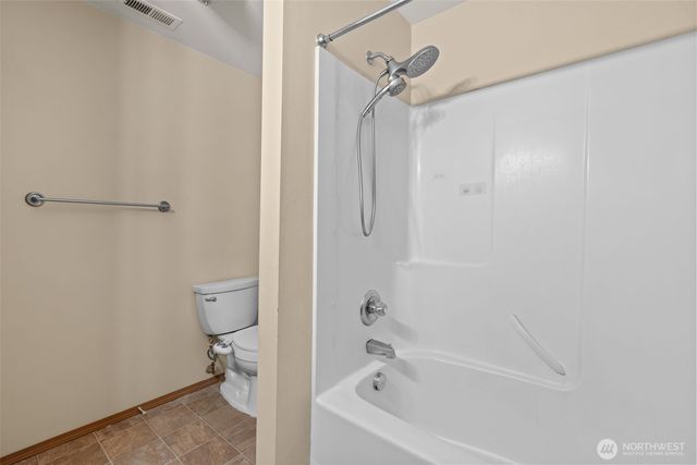 1709 202nd Street E, Spanaway, WA 98387