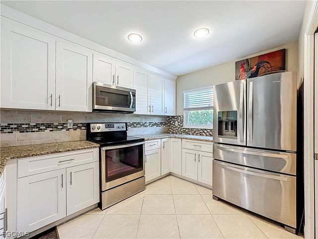 2223 SW 20th ST, Cape Coral, FL 33991