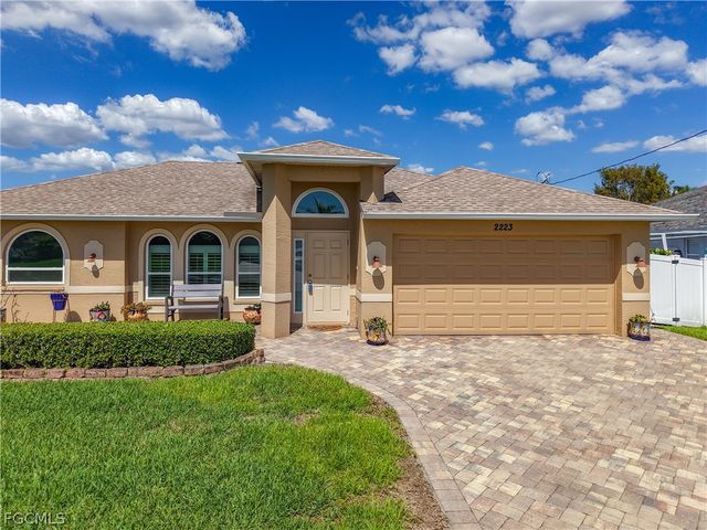 2223 SW 20th ST, Cape Coral, FL 33991