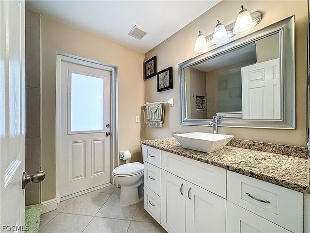 2223 SW 20th ST, Cape Coral, FL 33991