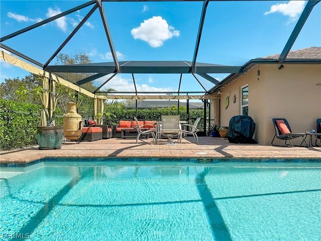 2223 SW 20th ST, Cape Coral, FL 33991