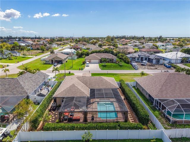 2223 SW 20th ST, Cape Coral, FL 33991
