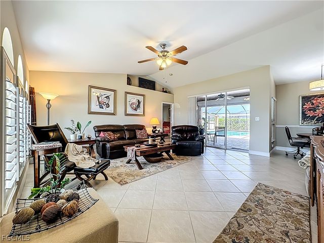 2223 SW 20th ST, Cape Coral, FL 33991