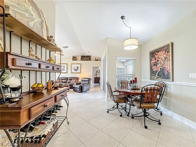 2223 SW 20th ST, Cape Coral, FL 33991