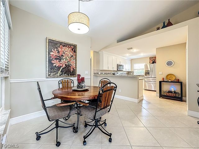 2223 SW 20th ST, Cape Coral, FL 33991