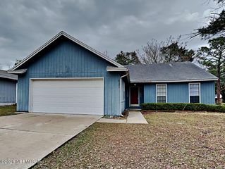 8131 CUMBERLAND GAP Trail, Jacksonville, FL 32244