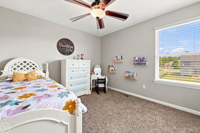 49720 E Central Park, Shelby Twp, MI 48317