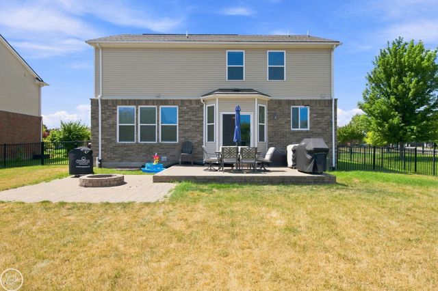49720 E Central Park, Shelby Twp, MI 48317
