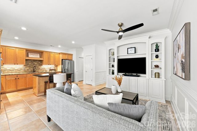 228 S Faulkner Way, Davidson, NC 28036