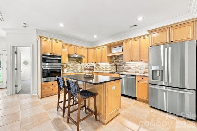 228 S Faulkner Way, Davidson, NC 28036