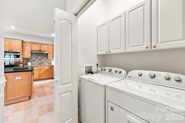 228 S Faulkner Way, Davidson, NC 28036