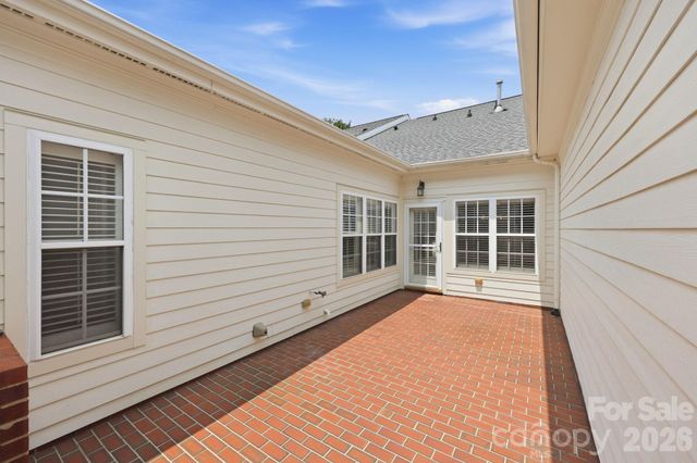 228 S Faulkner Way, Davidson, NC 28036