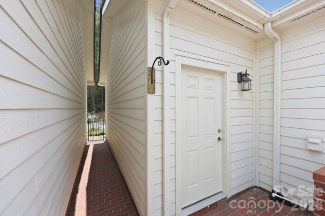 228 S Faulkner Way, Davidson, NC 28036