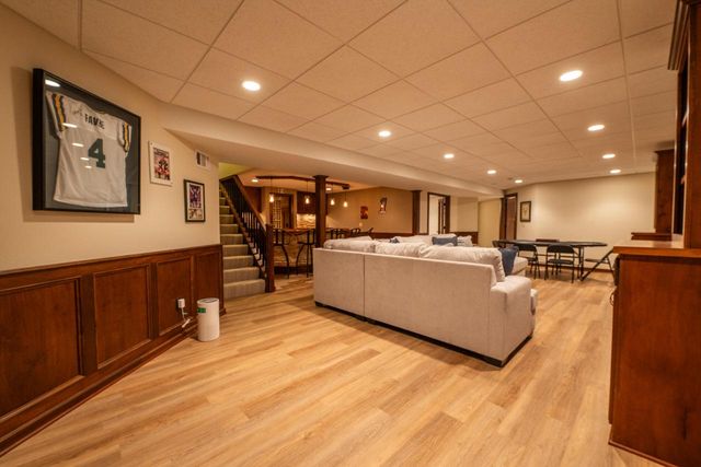 N25W27286 Fairmount COURT, Pewaukee, WI 53072