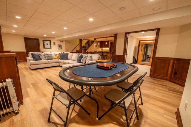 N25W27286 Fairmount COURT, Pewaukee, WI 53072