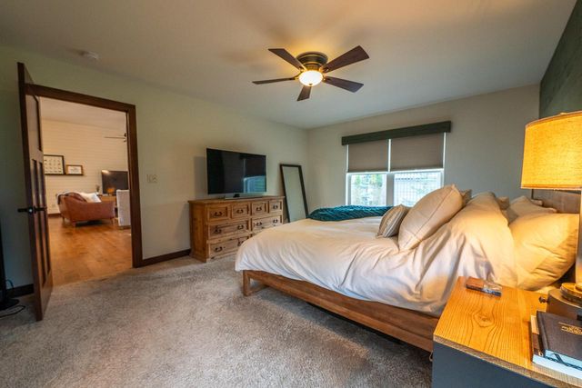 N25W27286 Fairmount COURT, Pewaukee, WI 53072