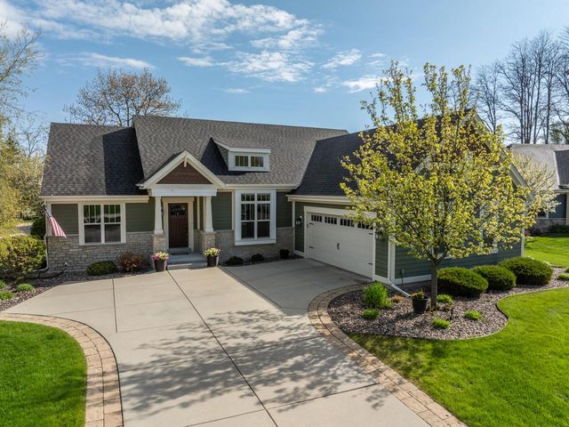 N25W27286 Fairmount COURT, Pewaukee, WI 53072