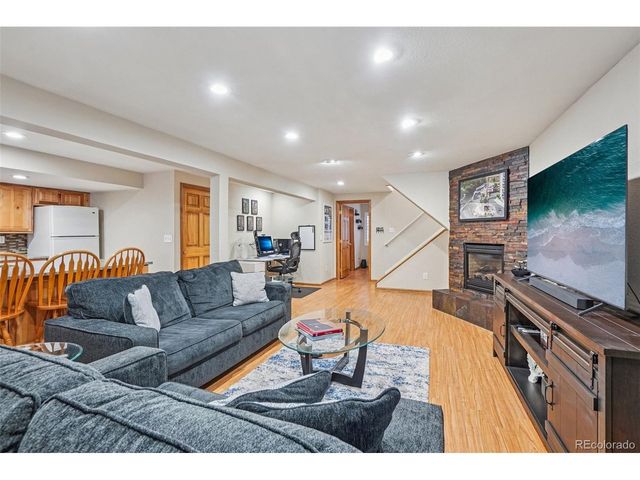 5435 S Shawnee Way, Aurora, CO 80015