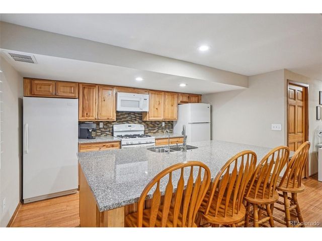 5435 S Shawnee Way, Aurora, CO 80015