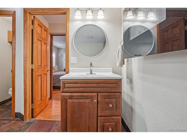 5435 S Shawnee Way, Aurora, CO 80015