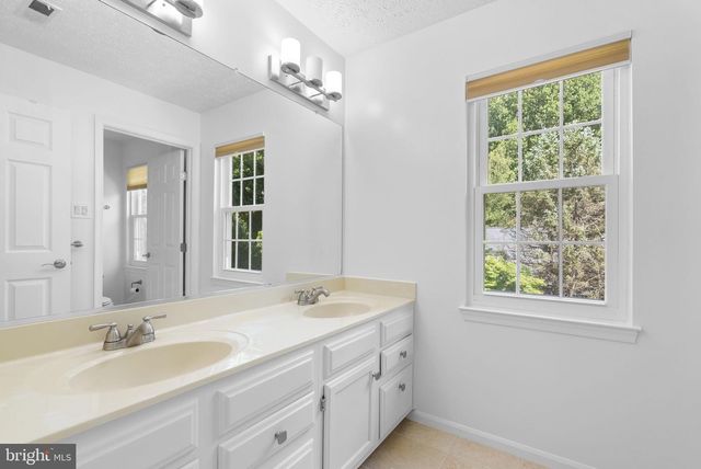11305 WILLOWDALE DR, Germantown, MD 20876
