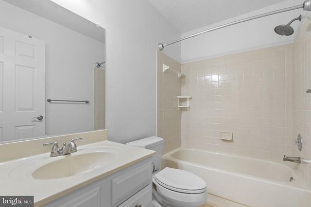 11305 WILLOWDALE DR, Germantown, MD 20876