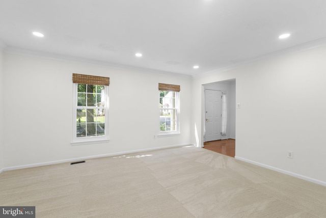 11305 WILLOWDALE DR, Germantown, MD 20876