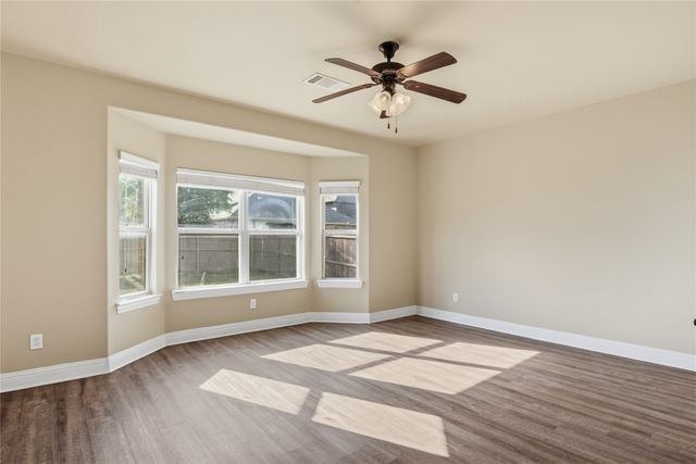 10613 Troutt Drive, Mckinney, TX 75072