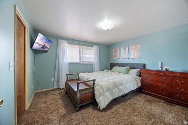 1025 S 1075 E, Clearfield, UT 84015