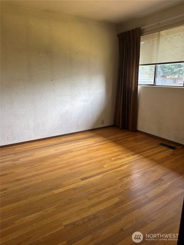 4464 122nd Avenue SE, Bellevue, WA 98006