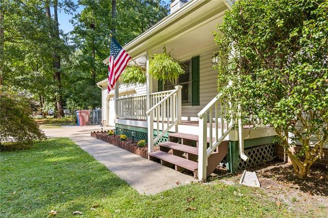 1808 Cully ST, Chesapeake, VA 23321