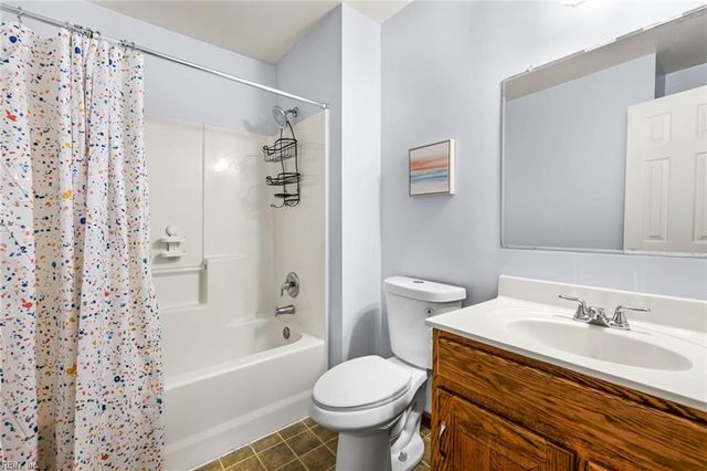 1808 Cully ST, Chesapeake, VA 23321