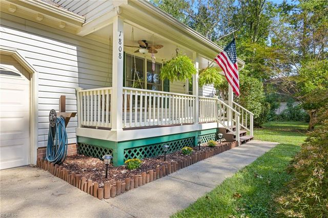 1808 Cully ST, Chesapeake, VA 23321