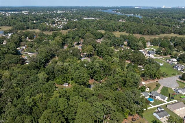 1808 Cully ST, Chesapeake, VA 23321