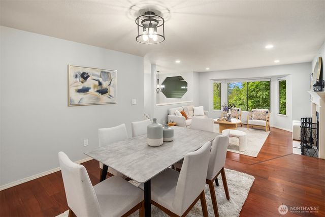 11317 SE 77th Place, Newcastle, WA 98056