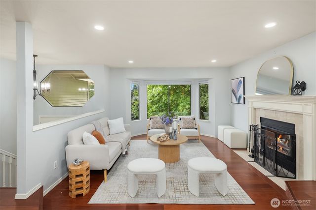 11317 SE 77th Place, Newcastle, WA 98056