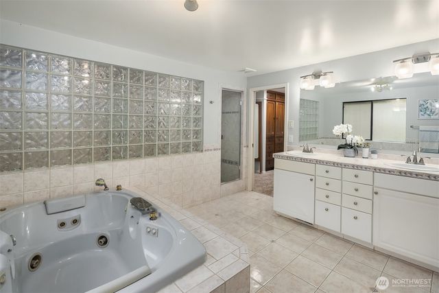 11317 SE 77th Place, Newcastle, WA 98056
