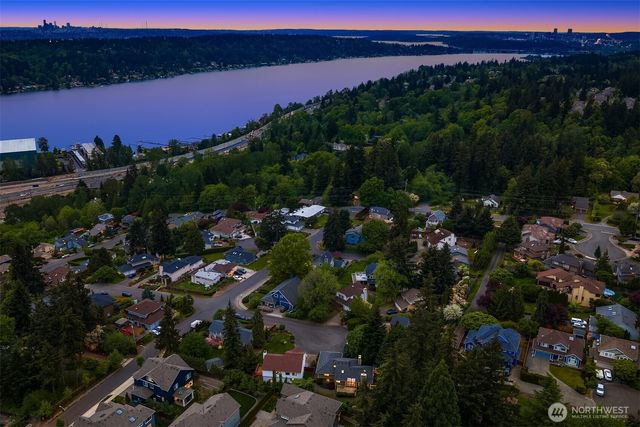 11317 SE 77th Place, Newcastle, WA 98056