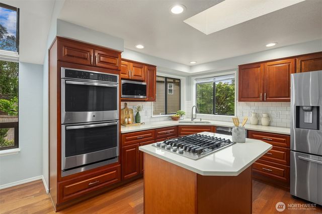 11317 SE 77th Place, Newcastle, WA 98056