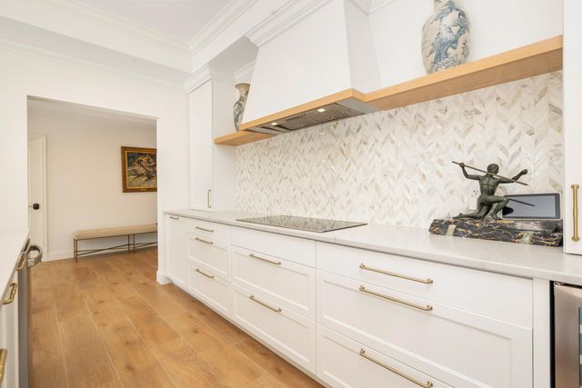 206 Greymon Drive, West Palm Beach, FL 33405